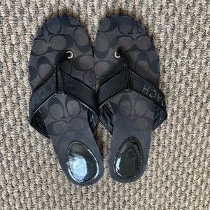 Coach Flip Flop - 8.5